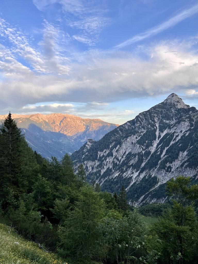 Blick auf den Hinterstoder. Auf dem Weg zum zum großen Priel.